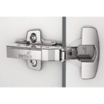 Hettich Sensys 8645i 0 Crank Thick Door Hinge for 15–24mm Doors with Mounting Plate
